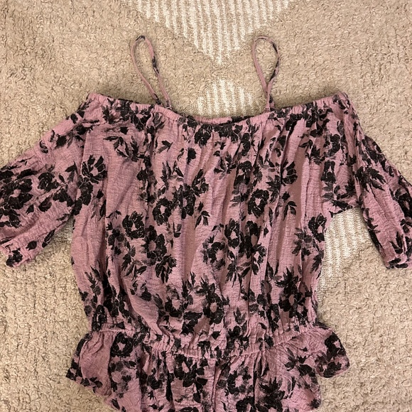 Free People off the shoulder Flowy top - Picture 3 of 5